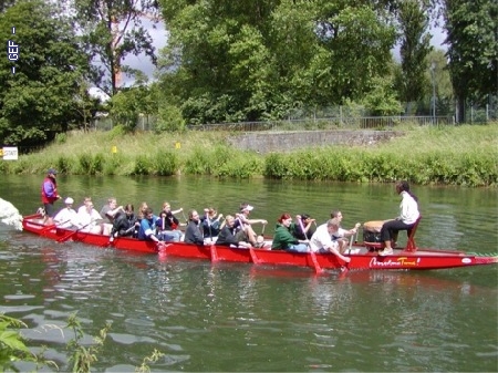 http://archiv.gesamtschule-friedenstal.de/archivalbum/cache/vs_2002-Drachenbootcup_Drachenboot02_03.JPG