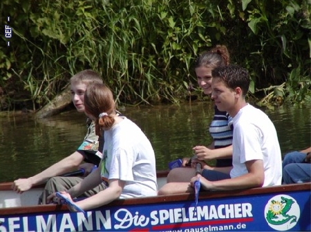 http://archiv.gesamtschule-friedenstal.de/archivalbum/cache/vs_2002-Drachenbootcup_Drachenboot02_12.jpg