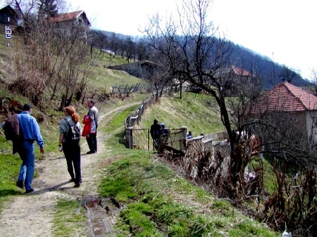 http://archiv.gesamtschule-friedenstal.de/archivalbum/cache/vs_2003-Zenica_zen03_foto27.jpg