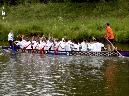 http://archiv.gesamtschule-friedenstal.de/archivalbum/cache/vs_2004-Drachenbootcup_Drachenboot04_14.jpg